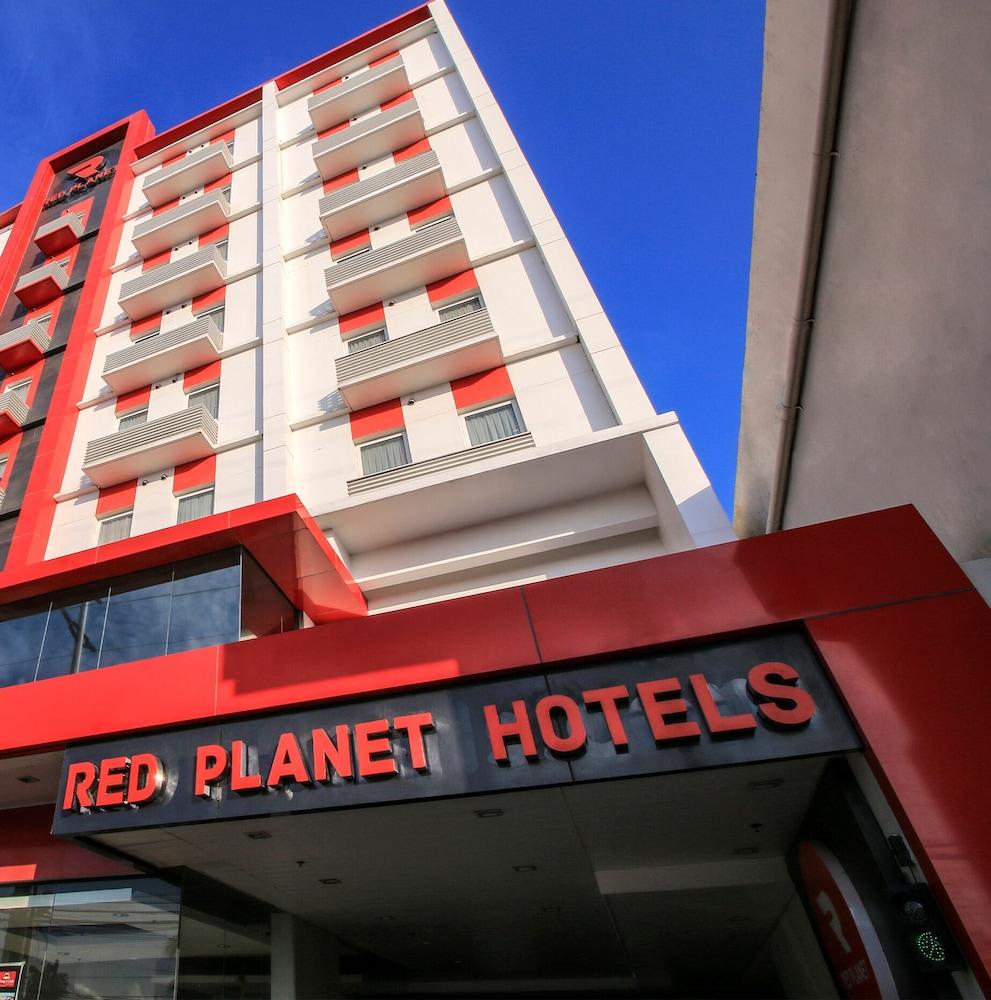 Red Planet Davao - Multiple Use Hotel Buitenkant foto